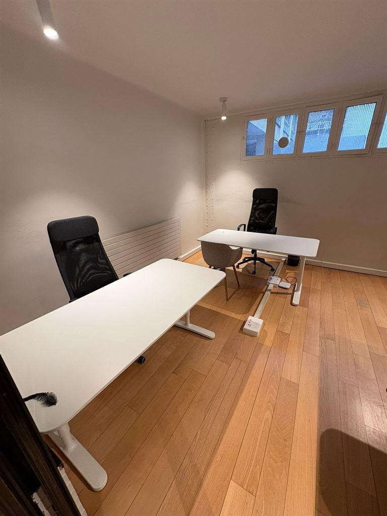 Location Bureaux Paris 17 75017 Place Saint-Ferdinand